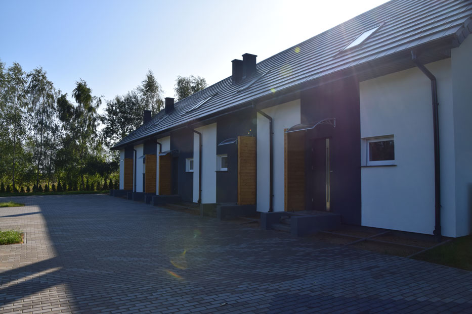 Reihenhaus-2-Polen-Ledzin